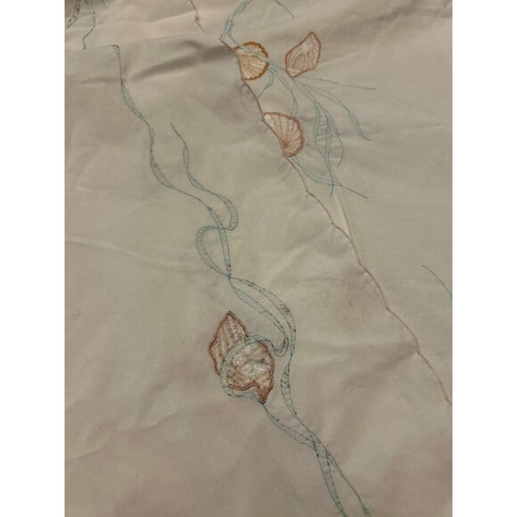 Embroidered Seashell & Seaweed Design Tablecloth With 8 Matching Napkins Set Obl - Picture 8 of 8